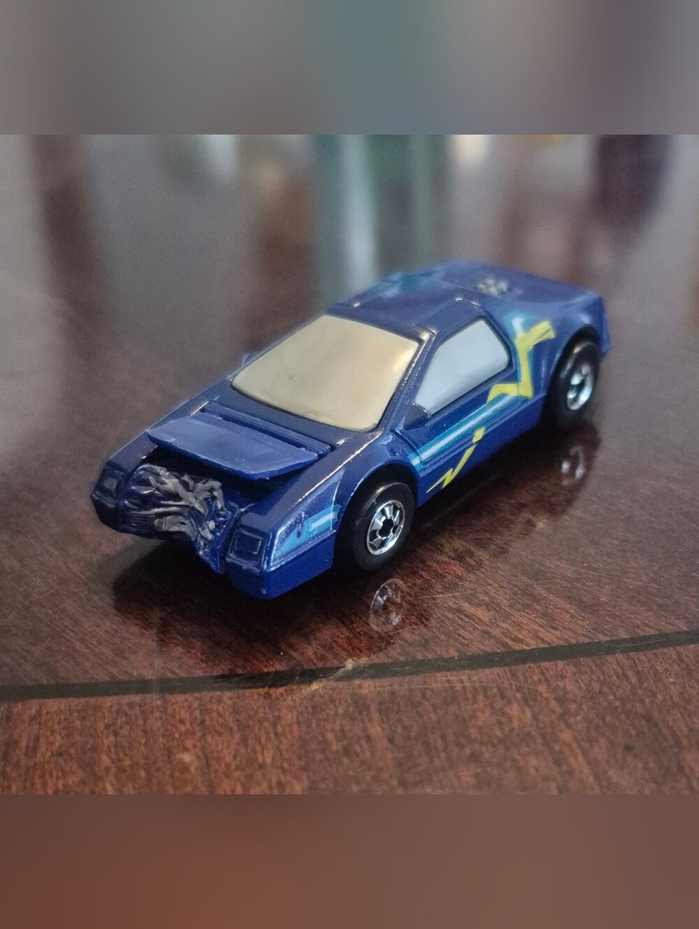 HOTWHEELS CRACK UPS SMASH MOBILE BLUE RACER 1983 MATTEL